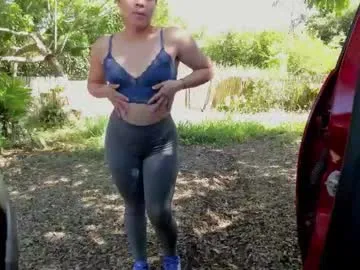 signehinz – webcam model profile photo Image 5