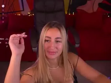 tofummuch – webcam model profile photo Image 6