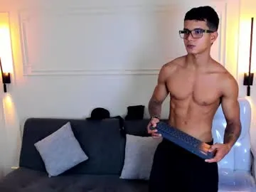 tai_fun – webcam model profile photo Image 19