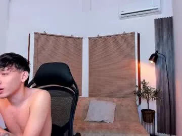 cloekatz_ – webcam model profile photo Image 2