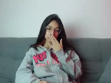 littlejennifer18 – webcam model profile photo Image 10