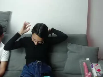 littlejennifer18 – webcam model profile photo Image 2