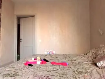 your_dolls – webcam model profile photo Image 6