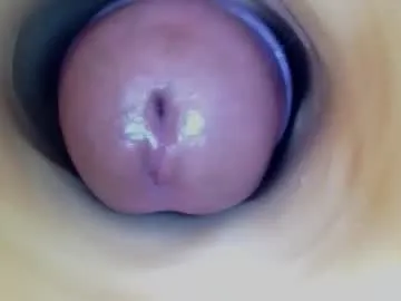 pinkypuppa – webcam model profile photo Image 4