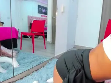 sexxxsirens – webcam model profile photo Image 3