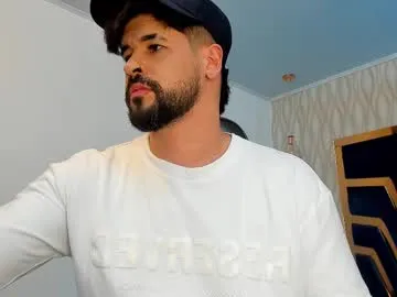 harmony_bigbreasts – webcam model profile photo Image 13