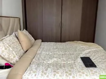 realtryit – webcam model profile photo Image 13