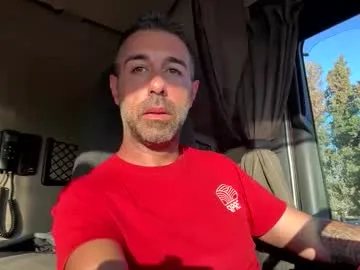 sweetyoops – webcam model profile photo Image 15