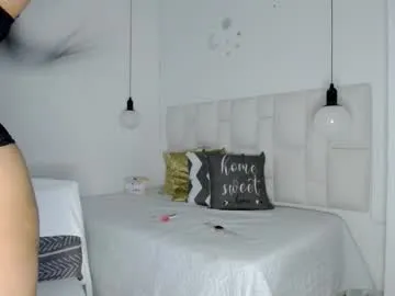 pinkypuppa – webcam model profile photo Image 16