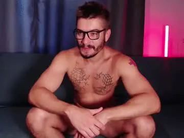 officiallyonlytams – webcam model profile photo Image 4