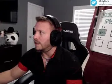 kat2025 – webcam model profile photo Image 8