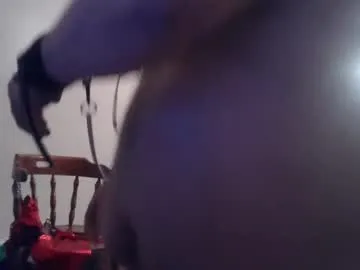 sweetyoops – webcam model profile photo Image 2