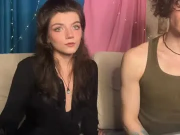 pinkadele – webcam model profile photo Image 4