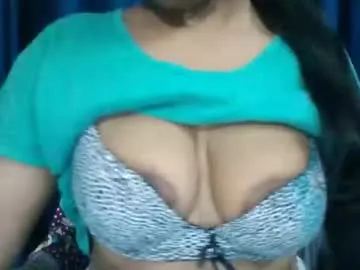 superstarxx – webcam model profile photo Image 5