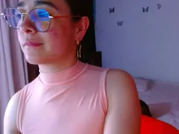 crystal_angells – webcam model profile photo Image 19