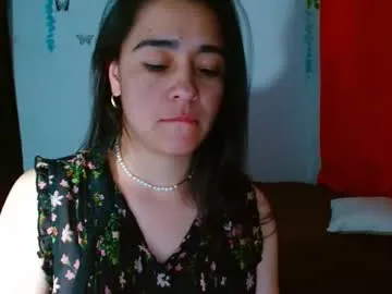 crystal_angells – webcam model profile photo Image 9