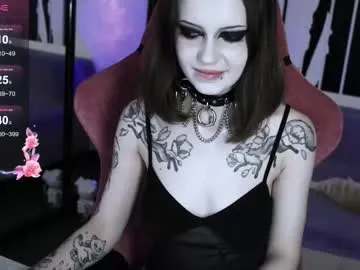 emiilycampbell – webcam model profile photo Image 9