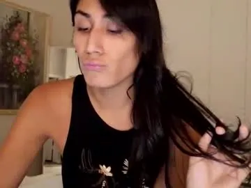 pinkypuppa – webcam model profile photo Image 5