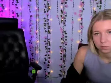 loving_ladies – webcam model profile photo Image 15