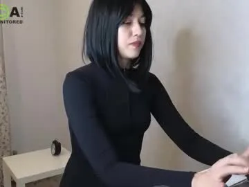 twilightmuses – webcam model profile photo Image 11