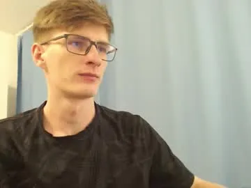 luis7777hui – webcam model profile photo Image 6