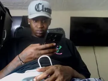 sarahadams – webcam model profile photo Image 15