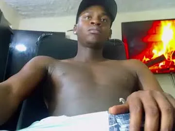 sarahadams – webcam model profile photo Image 8