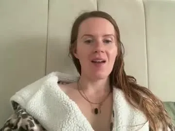 katarasimon – webcam model profile photo Image 15