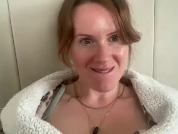 katarasimon – webcam model profile photo Image 17