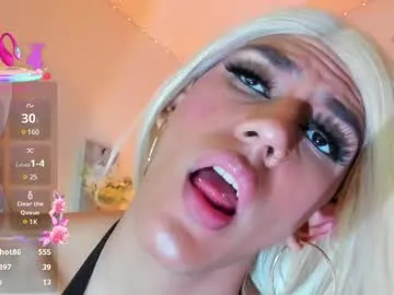 sexy_hot_friends_ – webcam model profile photo Image 3