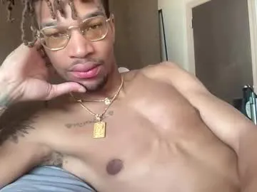 petites_perles – webcam model profile photo Image 8