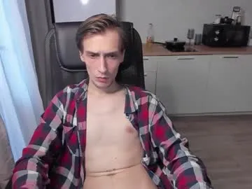 little_anitta – webcam model profile photo Image 11