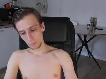 little_anitta – webcam model profile photo Image 4