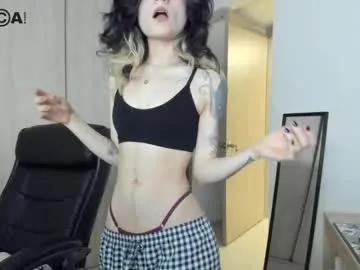 wet_dreamm22 – webcam model profile photo Image 10