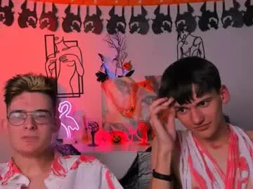 little_poetry – webcam model profile photo Image 5