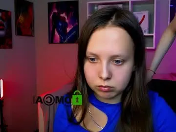 lololozhechka – webcam model profile photo Image 10