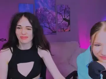 lololozhechka – webcam model profile photo Image 19