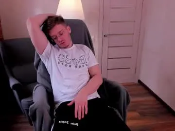 loving_ladies – webcam model profile photo Image 4