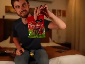 cuddlebyyou – webcam model profile photo Image 8