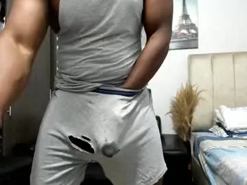 lunatouch – webcam model profile photo Image 19