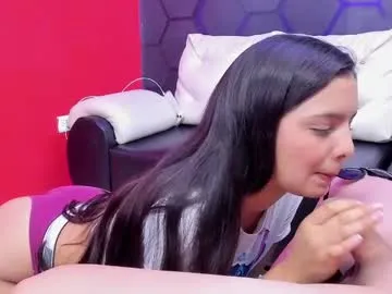 hollyxx_ – webcam model profile photo Image 2