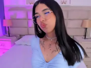 big_eyes_alice – webcam model profile photo Image 2