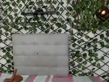 your_dolls – webcam model profile photo Image 13