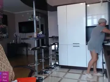 wet_dreamm22 – webcam model profile photo Image 14