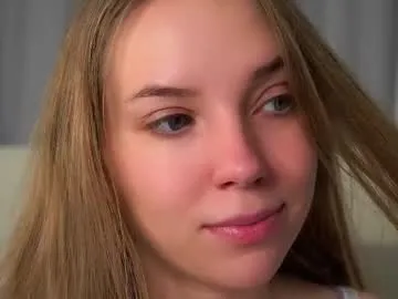 brandywhite – webcam model profile photo Image 12