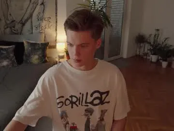 thecoldestmarch – webcam model profile photo Image 2