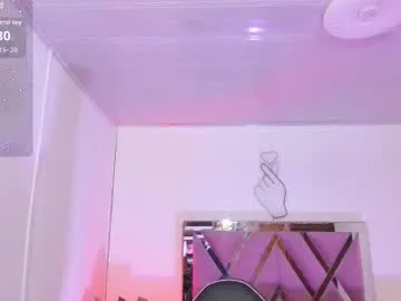 sexxxsirens – webcam model profile photo Image 6