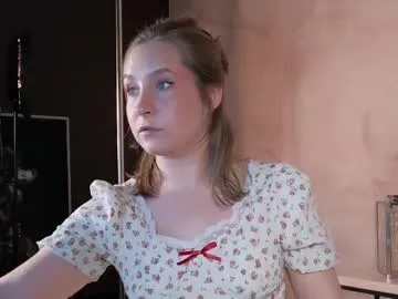 superstarxx – webcam model profile photo Image 7