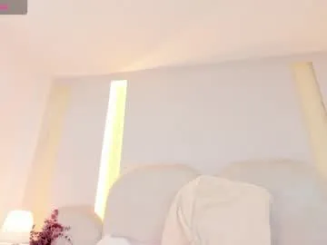 srta_roja – webcam model profile photo Image 18