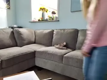 anabel054 – webcam model profile photo Image 8